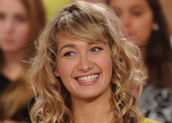 La vie rêvée des autres : Caroline Anglade a-t-elle un lien de parenté avec Jean-Hugues Anglade ? 18 La vie rêvée des autres : Caroline Anglade a-t-elle un lien de parenté avec Jean-Hugues Anglade ? La vie rêvée des autres : Caroline Anglade a-t-elle un lien de parenté avec Jean-Hugues Anglade ?