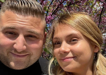 Danse avec les stars : pourquoi la femme de Nico Capone a-t-elle été évincée du casting ? 16 Danse avec les stars : pourquoi la femme de Nico Capone a-t-elle été évincée du casting ? Danse avec les stars : pourquoi la femme de Nico Capone a-t-elle été évincée du casting ?