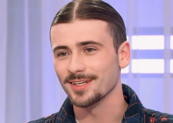 Pierre Garnier : Joseph Kamel, coauteur de son tube Ceux qu’on était, fait des confidences sur leur rencontre 6 Pierre Garnier : Joseph Kamel, coauteur de son tube Ceux qu’on était, fait des confidences sur leur rencontre Pierre Garnier : Joseph Kamel, coauteur de son tube Ceux qu’on était, fait des confidences sur leur rencontre