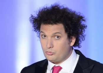 Le juste prix de retour : animation, lots… ces exigences d’Eric Antoine pour animer la nouvelle version du jeu 12 Le juste prix de retour : animation, lots… ces exigences d’Eric Antoine pour animer la nouvelle version du jeu Le juste prix de retour : animation, lots… ces exigences d’Eric Antoine pour animer la nouvelle version du jeu