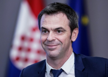 Olivier Véran amusé par son poids : “Des fois, je me laisse aller…” 9 Olivier Véran amusé par son poids : “Des fois, je me laisse aller…” Olivier Véran amusé par son poids : “Des fois, je me laisse aller…”