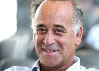 "Pas à 68 ans" : ce que Sylvain Augier disait sur sa mort, seulement quelques mois plus tôt 7 "Pas à 68 ans" : ce que Sylvain Augier disait sur sa mort, seulement quelques mois plus tôt « Pas à 68 ans » : ce que Sylvain Augier disait sur sa mort, seulement quelques mois plus tôt