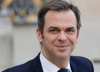 "Je ne toucherai pas à des fessiers" : Olivier Véran s'explique après sa reconversion dans la médecine esthétique 14 "Je ne toucherai pas à des fessiers" : Olivier Véran s'explique après sa reconversion dans la médecine esthétique « Je ne toucherai pas à des fessiers » : Olivier Véran s’explique après sa reconversion dans la médecine esthétique