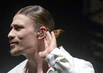 "J'étais un peu choqué": Pierre Garnier dévoile cette séquelle inattendue de sa participation à la Star Academy 4 "J'étais un peu choqué": Pierre Garnier dévoile cette séquelle inattendue de sa participation à la Star Academy « J’étais un peu choqué »: Pierre Garnier dévoile cette séquelle inattendue de sa participation à la Star Academy