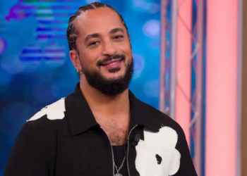 Danse avec les stars : Slimane poste un message de soutien adressé à Inès Reg, insultée par Natasha St-Pier 2 Danse avec les stars : Slimane poste un message de soutien adressé à Inès Reg, insultée par Natasha St-Pier Danse avec les stars : Slimane poste un message de soutien adressé à Inès Reg, insultée par Natasha St-Pier