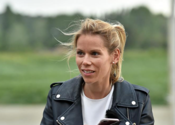 Brigitte Macron victime de rumeurs transphobes : sa fille Tiphaine Auzière annonce qu'elle a porté plainte (ZAPTV) 11 Brigitte Macron victime de rumeurs transphobes : sa fille Tiphaine Auzière annonce qu'elle a porté plainte (ZAPTV) Brigitte Macron victime de rumeurs transphobes : sa fille Tiphaine Auzière annonce qu’elle a porté plainte (ZAPTV)