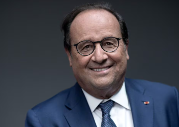 François Hollande : son célèbre scooter mis en vente aux enchères ! 16 François Hollande : son célèbre scooter mis en vente aux enchères ! François Hollande : son célèbre scooter mis en vente aux enchères !