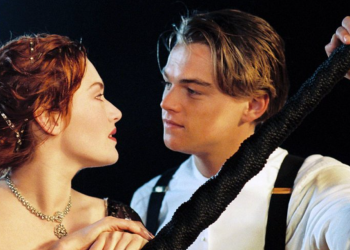 Titanic : le personnage de Rose meurt-il ou rêve-t-il dans la dernière scène ? James Cameron en dit plus ! 12 Titanic : le personnage de Rose meurt-il ou rêve-t-il dans la dernière scène ? James Cameron en dit plus ! Titanic : le personnage de Rose meurt-il ou rêve-t-il dans la dernière scène ? James Cameron en dit plus !