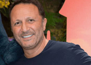 « Tu mérites 10 000 coups de couteau » : Arthur dévoile les menaces qu&rsquo;il a reçues d&rsquo;une blogueuse