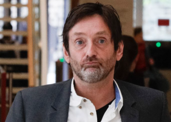 Affaire Palmade : pourquoi l&rsquo;humoriste a demandé à être ré-hospitalisé en service d&rsquo;addictologie après l&rsquo;accident ?