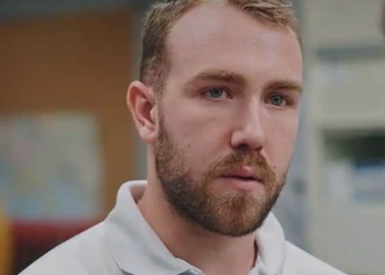 “Jamais été mon choix” : Théo Bertrand cash sur son départ de Plus belle la vie, il fait des confidences bouleversantes