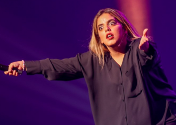 La participation d&rsquo;Inès Reg à Mask Singer 6 suscite la division parmi les internautes