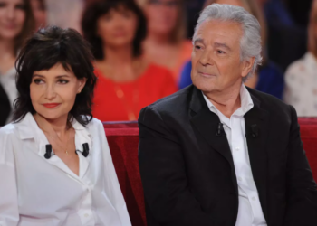 Pierre Arditi, 6 mois après son malaise, sa femme Évelyne Bouix rassure : “Il va beaucoup mieux” 16 Pierre Arditi, 6 mois après son malaise, sa femme Évelyne Bouix rassure : “Il va beaucoup mieux” Pierre Arditi, 6 mois après son malaise, sa femme Évelyne Bouix rassure : “Il va beaucoup mieux”