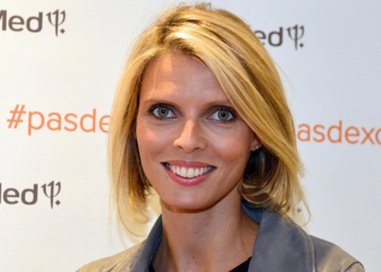 « Quelle émotion » : Sylvie Tellier annonce qu&rsquo;elle portera la flamme olympique le 14 juillet prochain