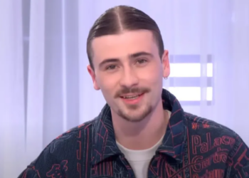 Pierre Garnier : ce nouveau cadeau offert à ses fans en attendant la sortie de son premier album 7 Pierre Garnier : ce nouveau cadeau offert à ses fans en attendant la sortie de son premier album Pierre Garnier : ce nouveau cadeau offert à ses fans en attendant la sortie de son premier album