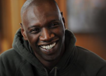 Omar Sy : les premiers chiffres de vente de son livre sont tombés, grosse déception pour l'acteur 5 Omar Sy : les premiers chiffres de vente de son livre sont tombés, grosse déception pour l'acteur Omar Sy : les premiers chiffres de vente de son livre sont tombés, grosse déception pour l’acteur