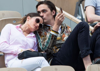 Alain Delon : Capucine Anav questionnée, elle avoue préfère taire ces sujets « Je ne veux pas avoir de problèmes avec… »