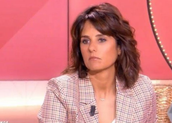 « Ça va faire trois ans que j&rsquo;attends » : Faustine Bollaert ciblée par un individu très mal attentionné