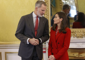 Le roi Felipe VI « brisé et détruit » : Letizia d&rsquo;Espagne accusée d&rsquo;infidélité dans un nouveau livre explosif