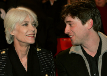 Mort de Françoise Hardy : Thomas Dutronc dans une profonde tristesse face à « sa solitude et son désarroi amoureux »