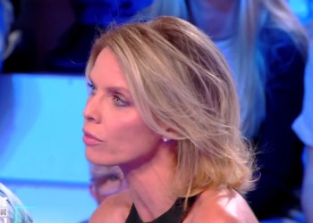 "Il ne m’aime pas beaucoup en ce moment" : Sylvie Tellier dépitée à cause d'une énorme punition qui entache ses relations avec son fils aîné 7 "Il ne m’aime pas beaucoup en ce moment" : Sylvie Tellier dépitée à cause d'une énorme punition qui entache ses relations avec son fils aîné « Il ne m’aime pas beaucoup en ce moment » : Sylvie Tellier dépitée à cause d’une énorme punition qui entache ses relations avec son fils aîné