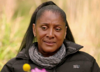 "Je ne me lève pas, je ne veux pas manger, je ne me lave pas" : Marie-José Perec à fleur de peau, elle se confie sur sa dépression 6 "Je ne me lève pas, je ne veux pas manger, je ne me lave pas" : Marie-José Perec à fleur de peau, elle se confie sur sa dépression « Je ne me lève pas, je ne veux pas manger, je ne me lave pas » : Marie-José Perec à fleur de peau, elle se confie sur sa dépression