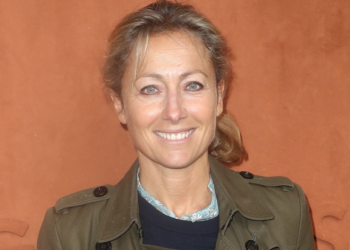 « Je souffre en vous écoutant… » : Anne-Sophie Lapix dépassée, une invitée entraînée dans un clash en direct (VIDEO)