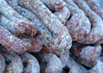 Montpellier : Un couple vole 60 saucissons, « c’était pour les fiançailles de ma fille »