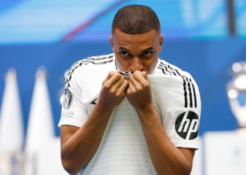 Kylian Mbappé et les Bleus pris pour cible : après les polémiques au Mondial, les Argentins en remettent une couche en chanson