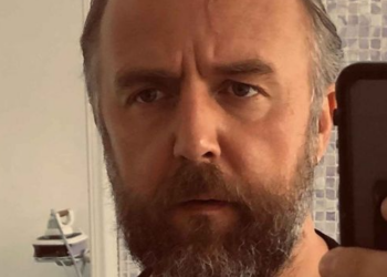 Mort de Yannik Mazzilli : la femme de l&rsquo;acteur de Scènes de ménages en grande difficulté, ses proches lancent un appel à l&rsquo;aide