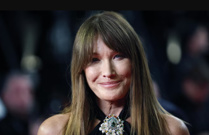 Capture decran 2024 08 08 182716 Carla Bruni