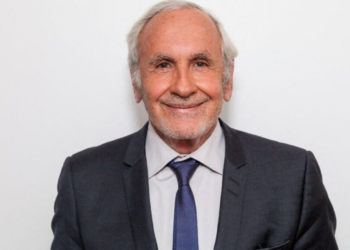 Mort de Patrice Laffont : "Il était hyper en forme", Camille Cerf se confie sur son dernier tournage avec lui 16 Mort de Patrice Laffont : "Il était hyper en forme", Camille Cerf se confie sur son dernier tournage avec lui Mort de Patrice Laffont : « Il était hyper en forme », Camille Cerf se confie sur son dernier tournage avec lui