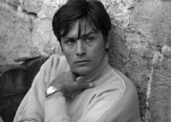 Alain Delon, le dernier grand mythe du cinéma français, est décédé à l&rsquo;âge de 88 ans