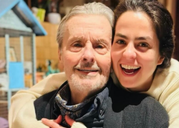 « Je ne pourrai jamais vivre sans toi » : Anouchka Delon sort du silence et rend un hommage bouleversant à Alain Delon 5 « Je ne pourrai jamais vivre sans toi » : Anouchka Delon sort du silence et rend un hommage bouleversant à Alain Delon Mort d’Alain Delon : Anouchka sort du silence, ses mots crève coeur deux jours après ses obsèques