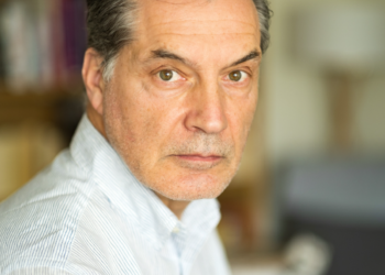 "Réveiller ma femme pour…" : ce que Samuel Labarthe osait faire à son épouse 12 "Réveiller ma femme pour…" : ce que Samuel Labarthe osait faire à son épouse « Réveiller ma femme pour… » : ce que Samuel Labarthe osait faire à son épouse