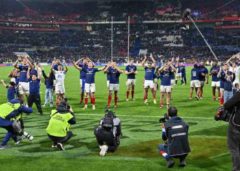 XV de France : “hors de danger…”, le geste désespéré de celle qui accuse les deux joueurs de viol aggravé 1 XV de France : “hors de danger…”, le geste désespéré de celle qui accuse les deux joueurs de viol aggravé XV de France : “hors de danger…”, le geste désespéré de celle qui accuse les deux joueurs de viol aggravé