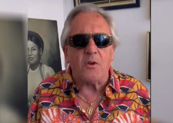 "S'en prendre une dans la tronche..." : Gilbert Montagné fait une anecdote surprenante sur le plateau de Quels Jeux 5 "S'en prendre une dans la tronche..." : Gilbert Montagné fait une anecdote surprenante sur le plateau de Quels Jeux « S’en prendre une dans la tronche… » : Gilbert Montagné fait une anecdote surprenante sur le plateau de Quels Jeux