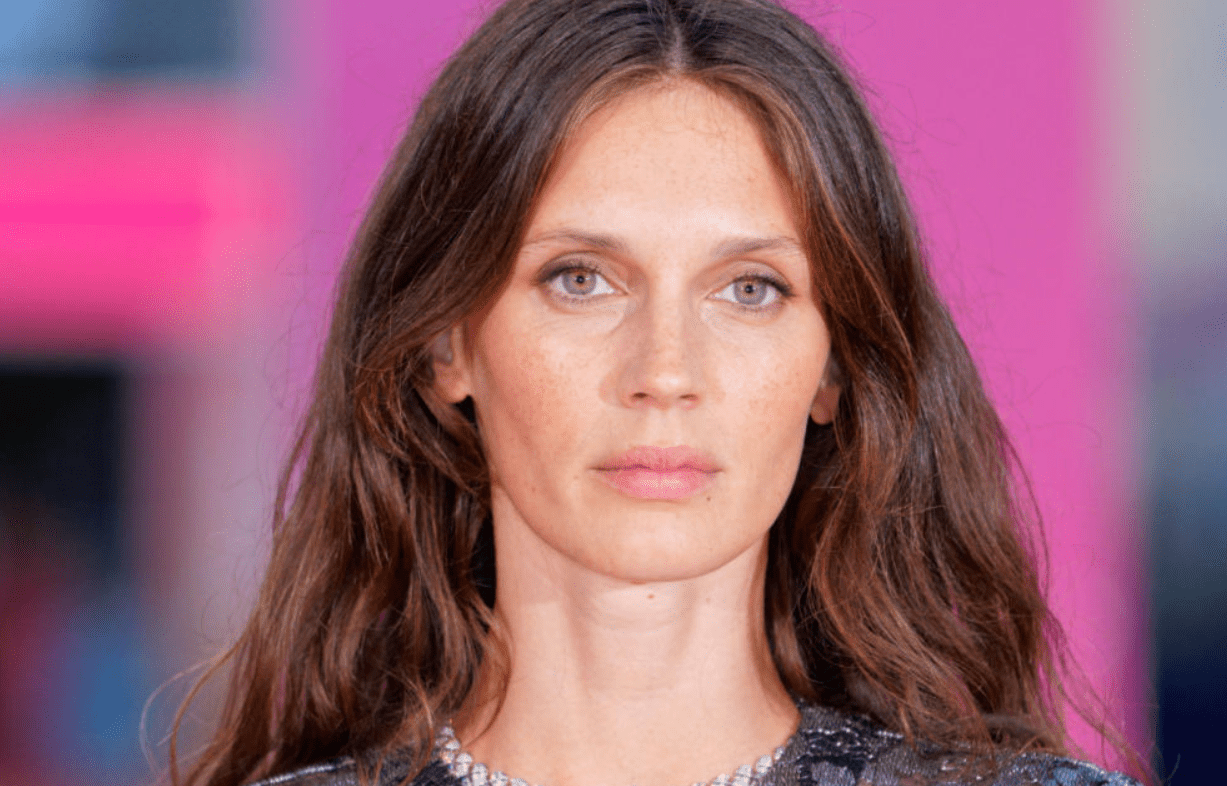 Marine Vacth Et Son Fils