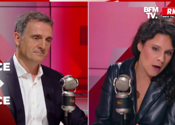 "Vous reprenez des fake news !" : ce petit texte lu par Apolline de Malherbe en direct a fait exploser le maire de Grenoble 16 "Vous reprenez des fake news !" : ce petit texte lu par Apolline de Malherbe en direct a fait exploser le maire de Grenoble « Vous reprenez des fake news ! » : ce petit texte lu par Apolline de Malherbe en direct a fait exploser le maire de Grenoble