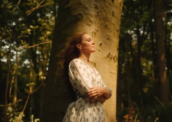 Non, Kate Middleton n’est pas encore en rémission de son cancer : importante mise au point après son annonce 7 Non, Kate Middleton n’est pas encore en rémission de son cancer : importante mise au point après son annonce Non, Kate Middleton n’est pas encore en rémission de son cancer : importante mise au point après son annonce