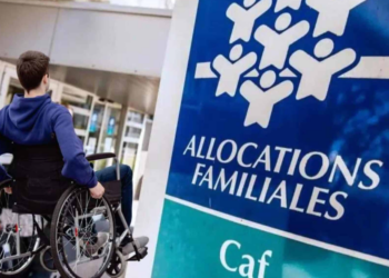 L’AAH pourrait-elle bientôt atteindre le même montant que le SMIC ? 5 L’AAH pourrait-elle bientôt atteindre le même montant que le SMIC ? L’AAH pourrait-elle bientôt atteindre le même montant que le SMIC ?