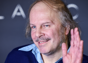 JO 2024 : voici combien Philippe Katerine aurait touché pour son show à la cérémonie d’ouverture