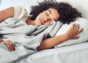 12 astuces pour bien dormir selon le kiné préféré des Français