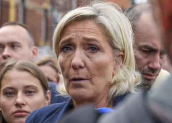 « Complices des passeurs » : Marine Le Pen condamnée à une amende après ses propos sur les associations d’aide humanitaire 6 « Complices des passeurs » : Marine Le Pen condamnée à une amende après ses propos sur les associations d’aide humanitaire « Complices des passeurs » : Marine Le Pen condamnée à une amende après ses propos sur les associations d’aide humanitaire