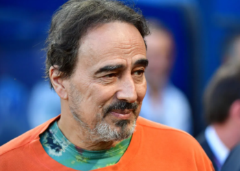 Mort de Didier Roustan : « quand tu lis ça sur ton téléphone… », un célèbre ami du journaliste encore sous le choc