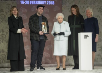 Angela Kelly, le bras droit d’Elizabeth II : ses révélations inédites sur ses dernières heures avec la reine