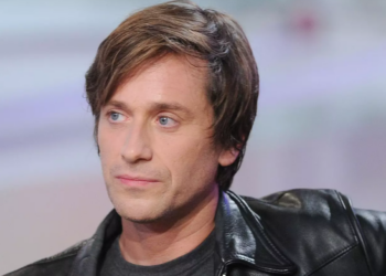 Thomas Dutronc en couple, il s’exprime sur sa secrète compagne : “C’est rare et précieux d’être amoureux”