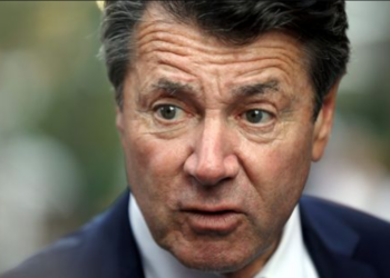 Christian Estrosi : il a marié une célèbre candidate de Mariés au premier regard ! 9 Christian Estrosi : il a marié une célèbre candidate de Mariés au premier regard ! Christian Estrosi : il a marié une célèbre candidate de Mariés au premier regard !