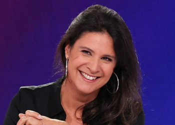 "Pardon mais je voudrais..." : Apolline de Malherbe pugnace, elle ne lâche pas le morceau sur les impôts 5 "Pardon mais je voudrais..." : Apolline de Malherbe pugnace, elle ne lâche pas le morceau sur les impôts « Pardon mais je voudrais… » : Apolline de Malherbe pugnace, elle ne lâche pas le morceau sur les impôts