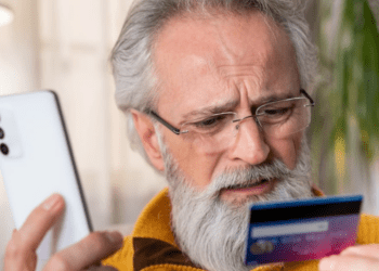 Fraude Bancaire : le délai pour demander un remboursement passe de 5 ans à 13 mois 7 Fraude Bancaire : le délai pour demander un remboursement passe de 5 ans à 13 mois Arnaques téléphoniques : une bonne nouvelle dès le 1er octobre, découvrez ce qui va changer